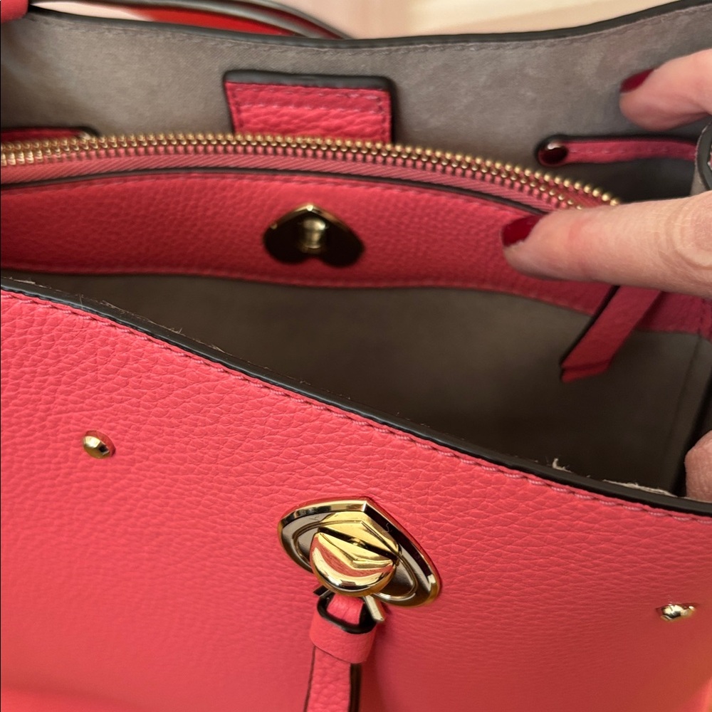 Kate Spade Marti Convertible Pebbled Leather bucket bag in carnation pink - Picture 11 of 16